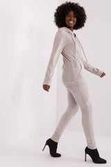 Conjunto modelo 191131 Relevance