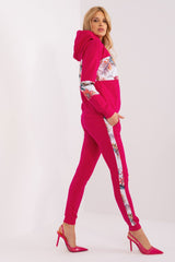 Conjunto modelo 191239 Relevance