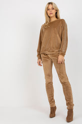 Conjunto modelo 191247 Relevance