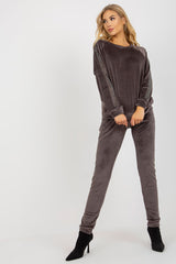 Conjunto modelo 191246 Relevance