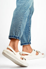 Sandalias modelo 197506 PRIMO