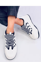 Zapatos deportivos modelo 200621 Inello