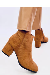 Botas tacón modelo 200710 Inello