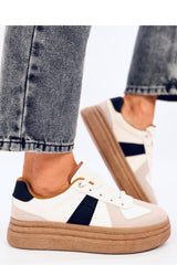 Zapatos deportivos modelo 200726 Inello