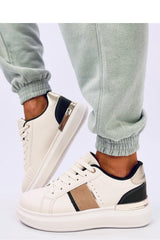 Zapatos deportivos modelo 200727 Inello