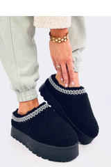 Zapatillas modelo 200758 Inello