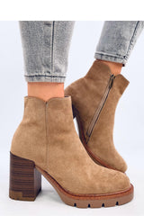 Botas tacón modelo 202142 Inello