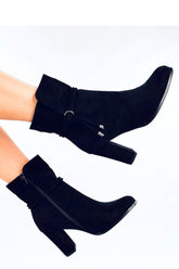 Botas tacón modelo 202147 Inello