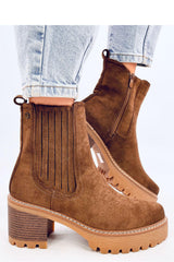 Botas tacón modelo 202342 Inello