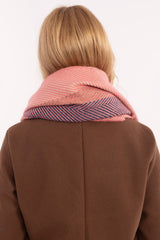 Mantón modelo 206039 AT