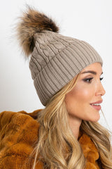 Gorro modelo 208257 AT