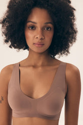 Sujetador con relleno modelo 211999 Henderson