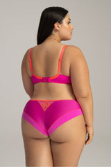 Braguita estilo brasileña modelo 215769 Ava