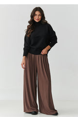 Jersey de cuello alto modelo 217395 Makadamia