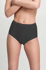 Braguita Shorty modelo 108465 Mewa