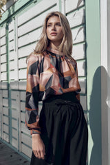 Blusa modelo 150433 Figl