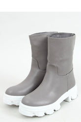 Botas modelo 158169 Inello