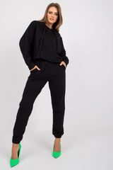 Conjunto modelo 164808 Relevance