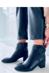 Botas tacón modelo 170323 Inello