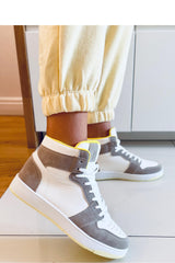 Zapatillas modelo 170606 Inello