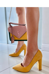 Zapatos de tacón bloque modelo 173573 Inello