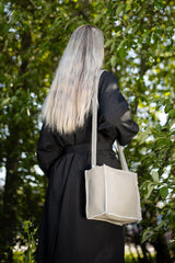 Bolso de hombro Folk 1 - Gris Claro - ZYOUNAT Boutique