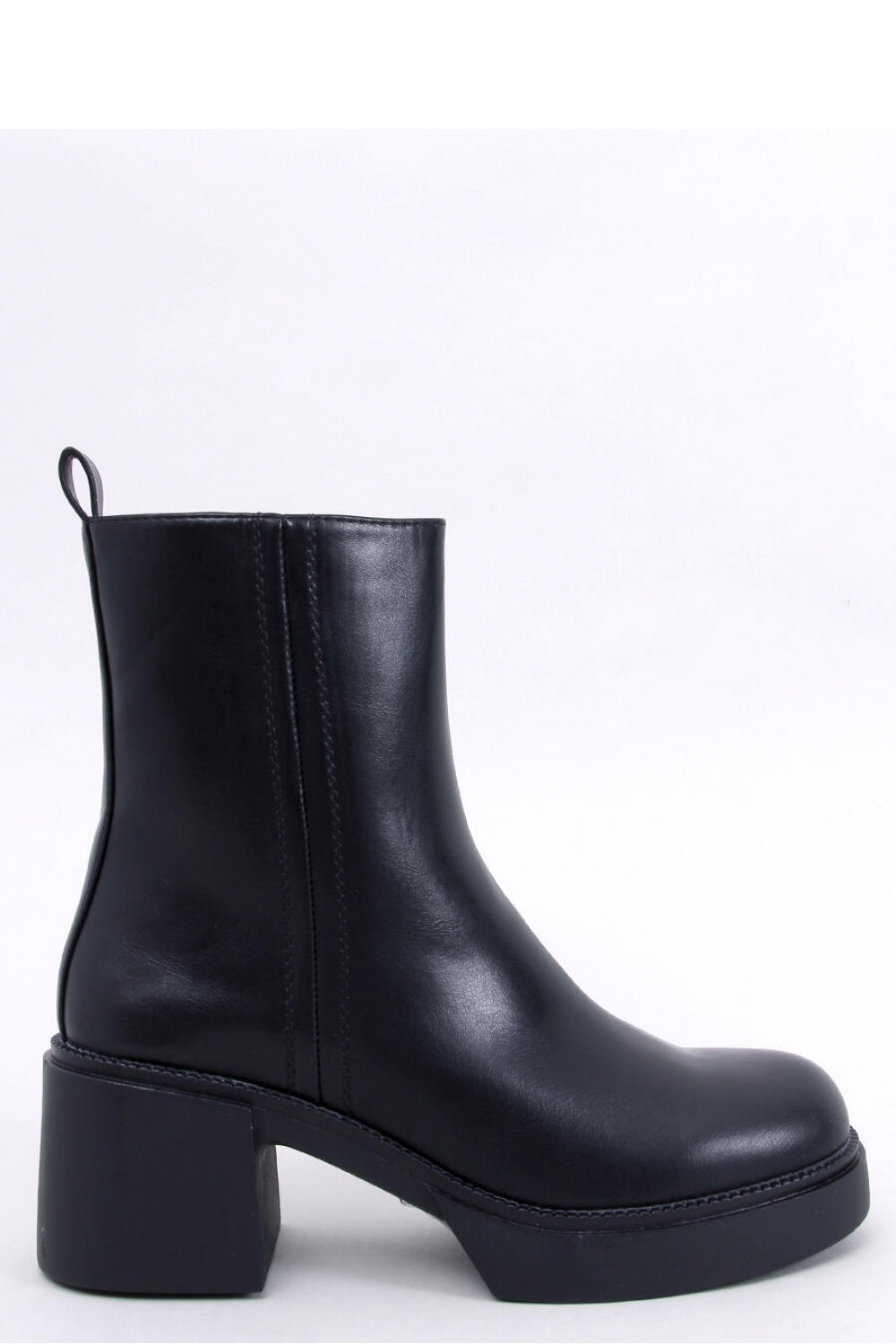 Botas tacón modelo 187370 Inello
