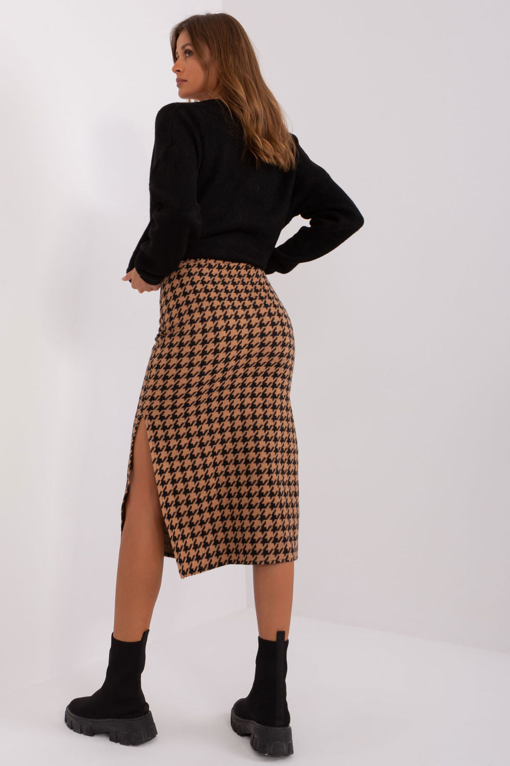 Falda modelo 187759 Lakerta
