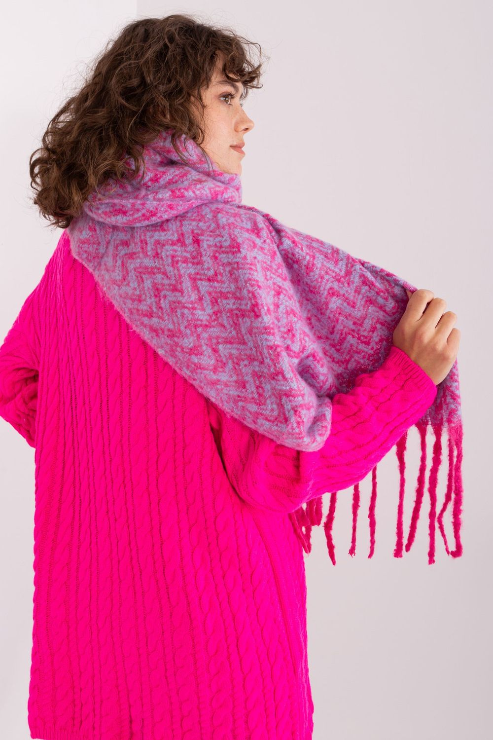 Mantón modelo 189232 AT