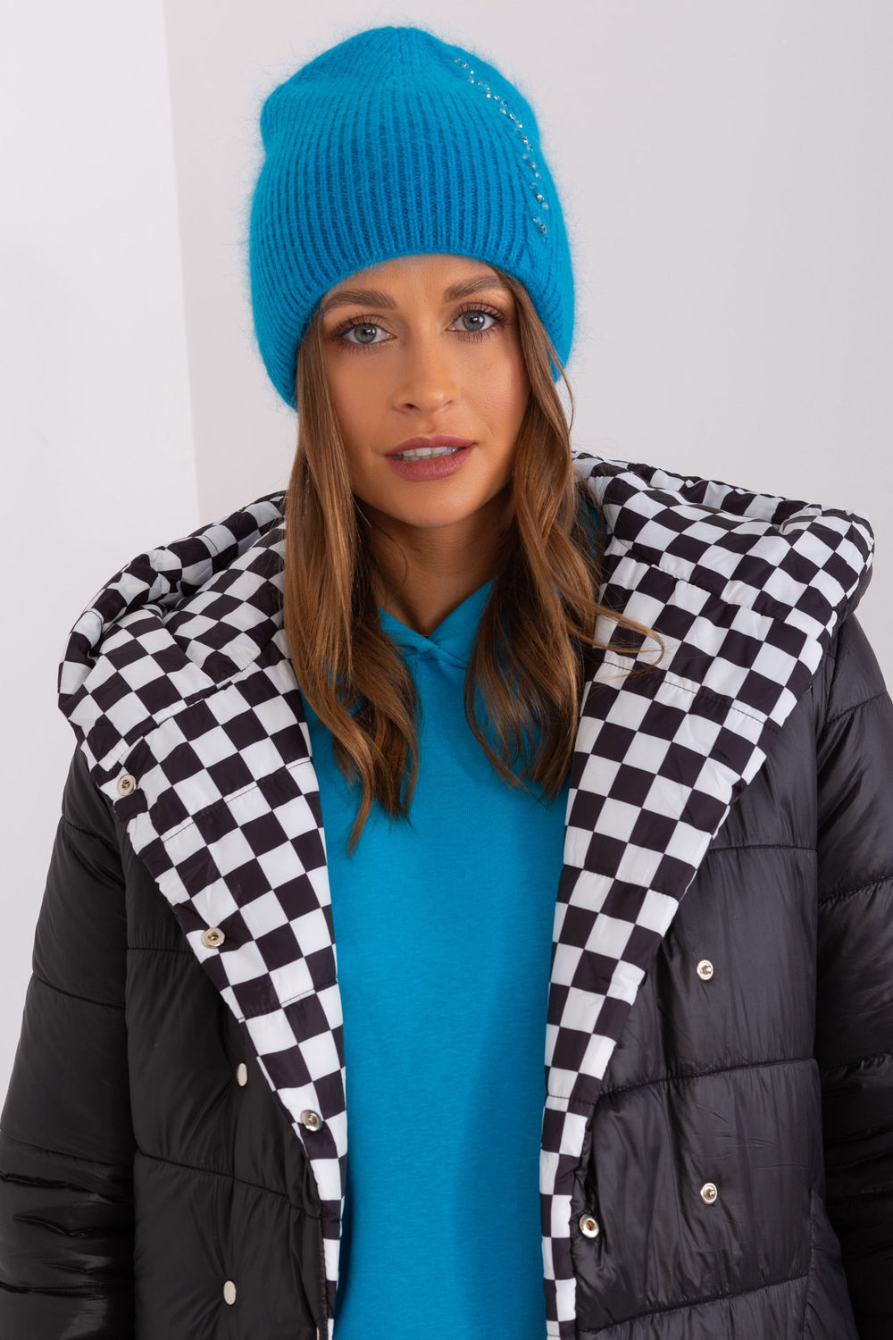 Gorro modelo 189256 AT