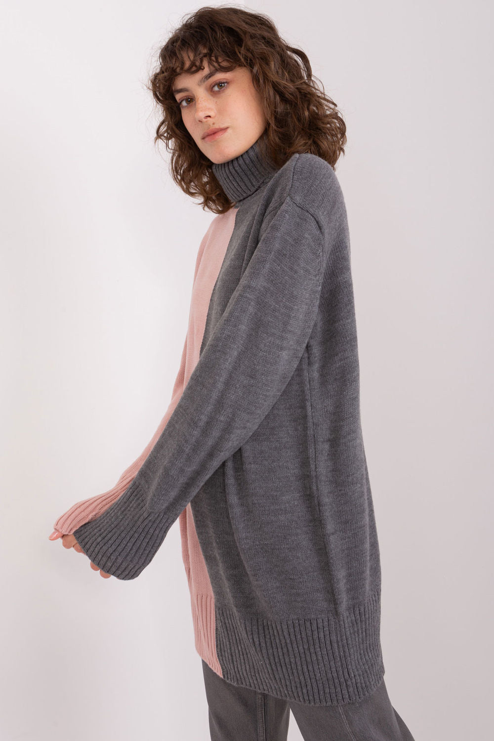 Jersey de cuello alto modelo 189327 Badu