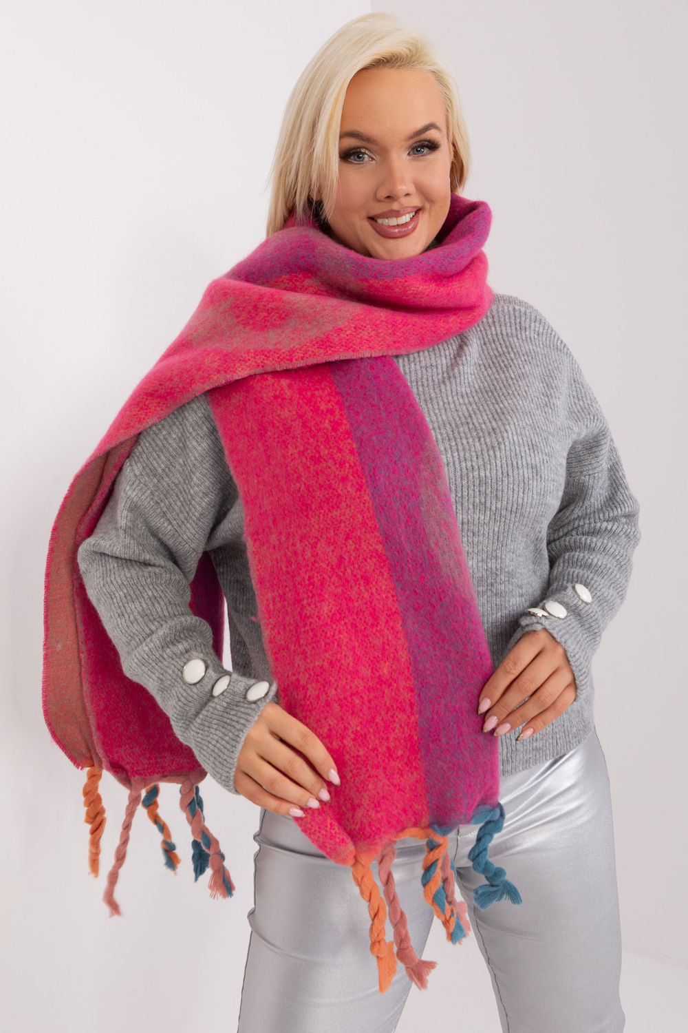 Mantón modelo 190549 AT