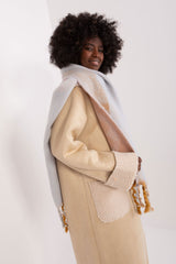 Mantón modelo 190559 AT