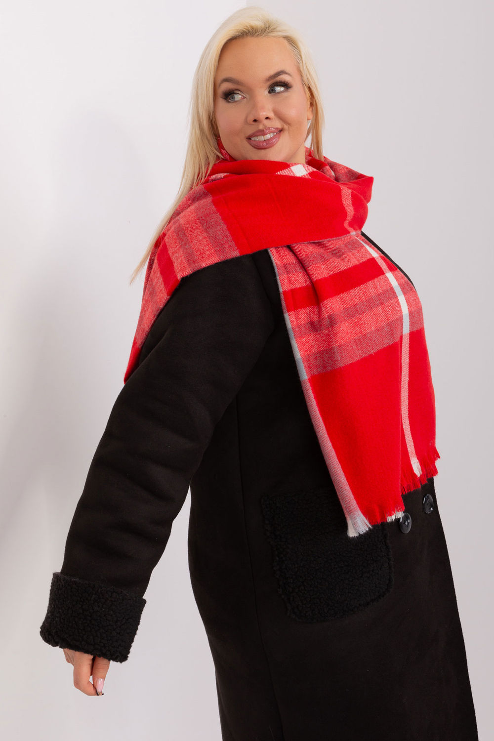 Mantón modelo 190566 AT