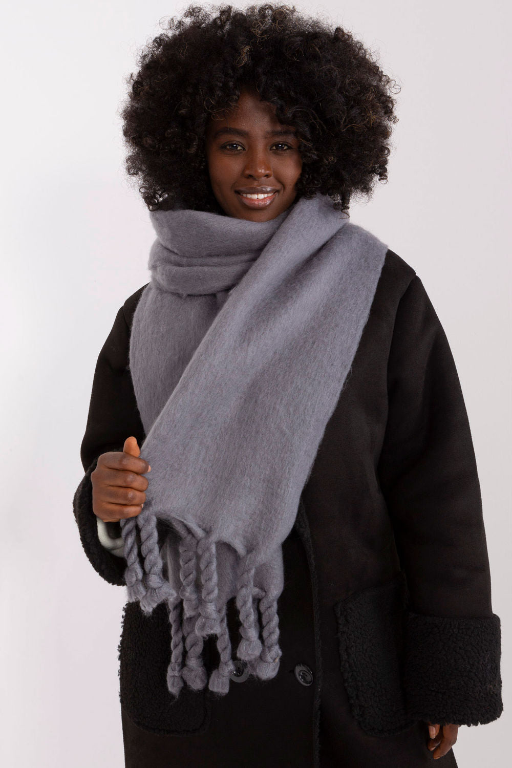 Mantón modelo 190582 AT