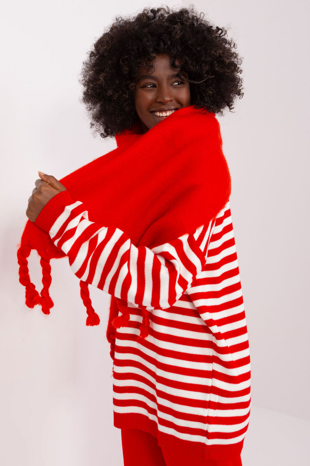 Mantón modelo 190583 AT
