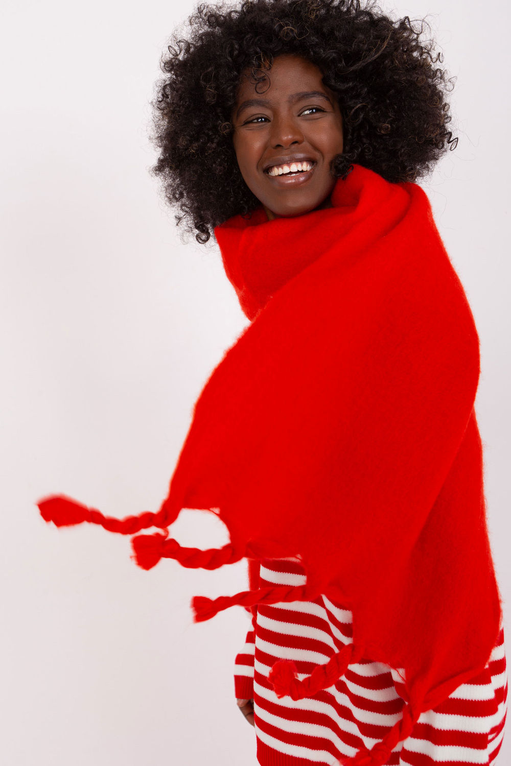 Mantón modelo 190583 AT