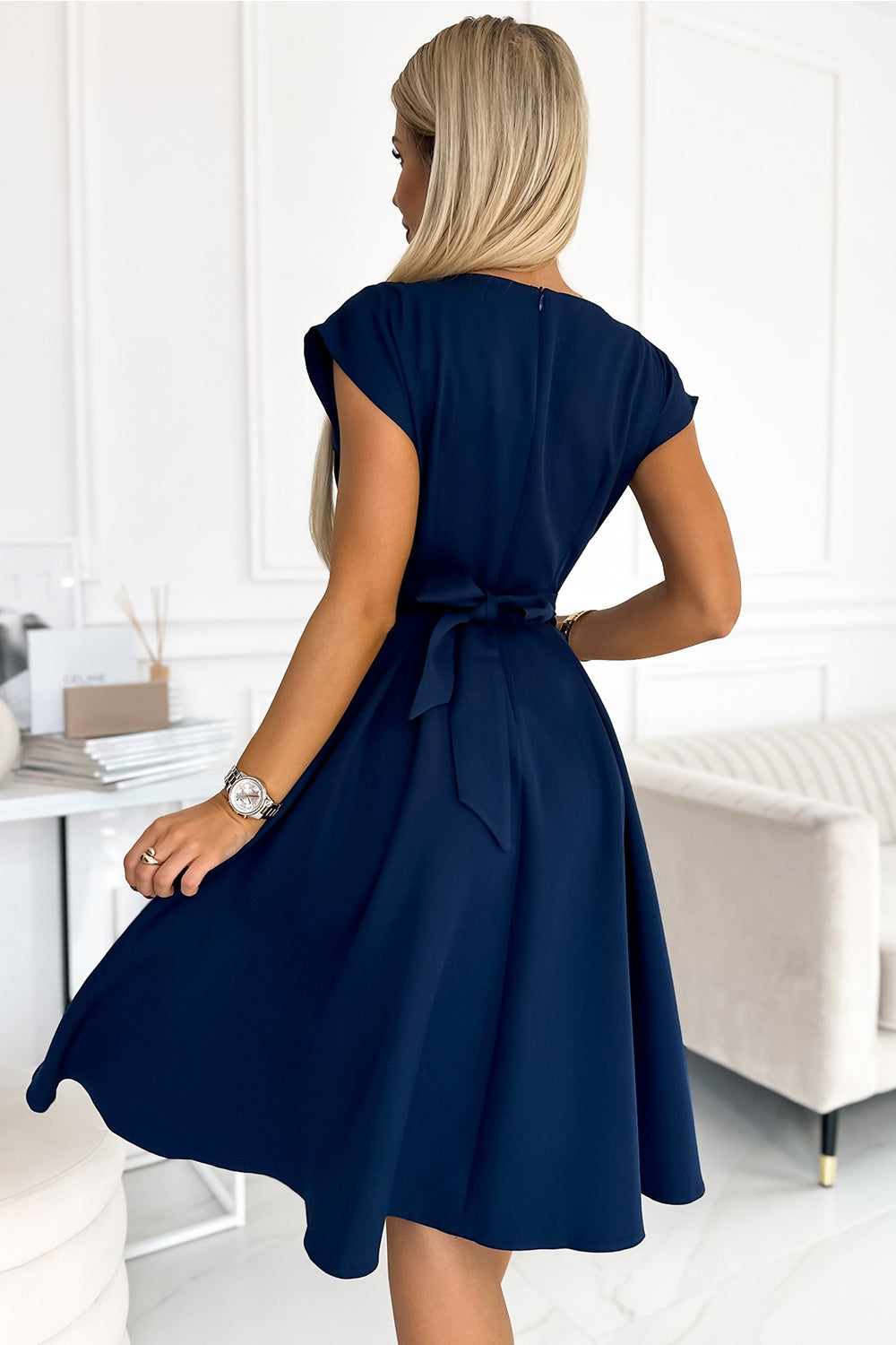 Vestido de cóctel modelo 190636 Numoco