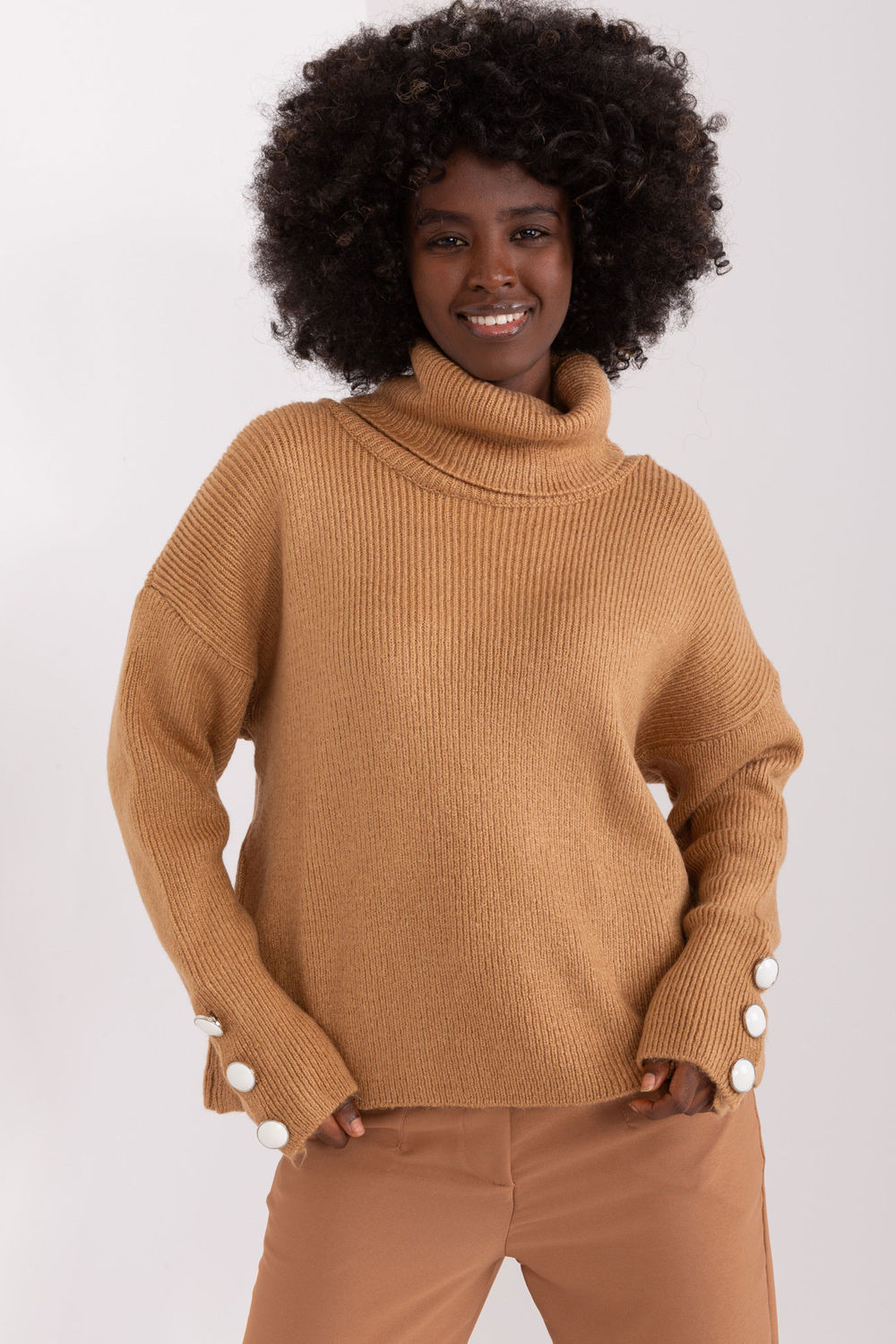 Jersey de cuello alto modelo 190748 Badu
