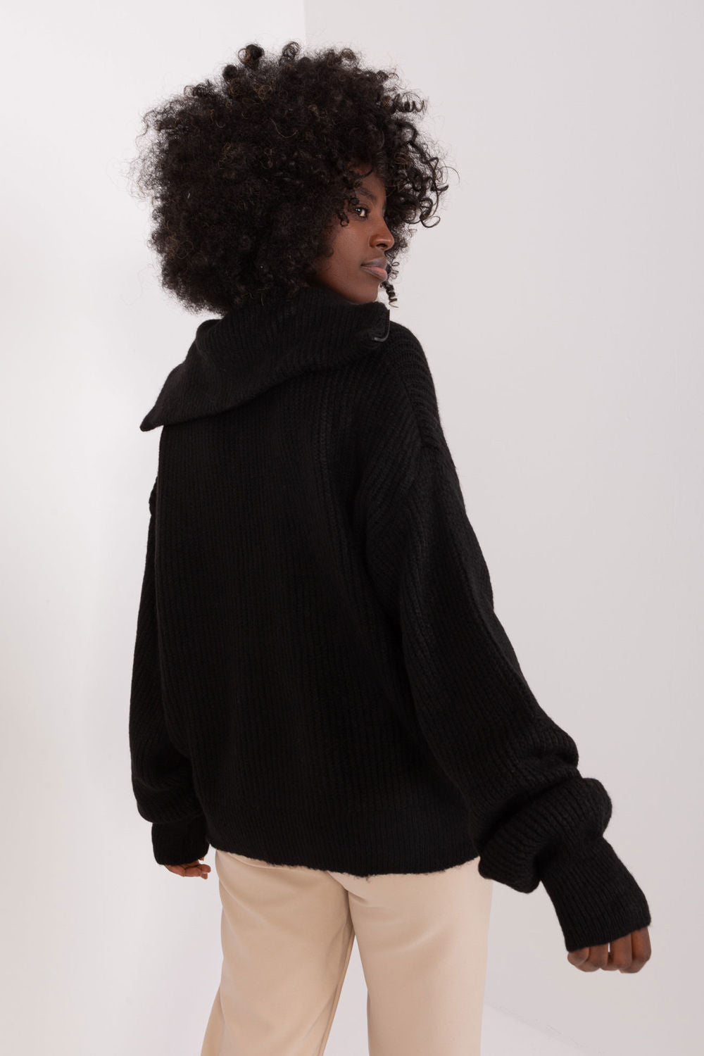 Jersey de cuello alto modelo 190752 Badu
