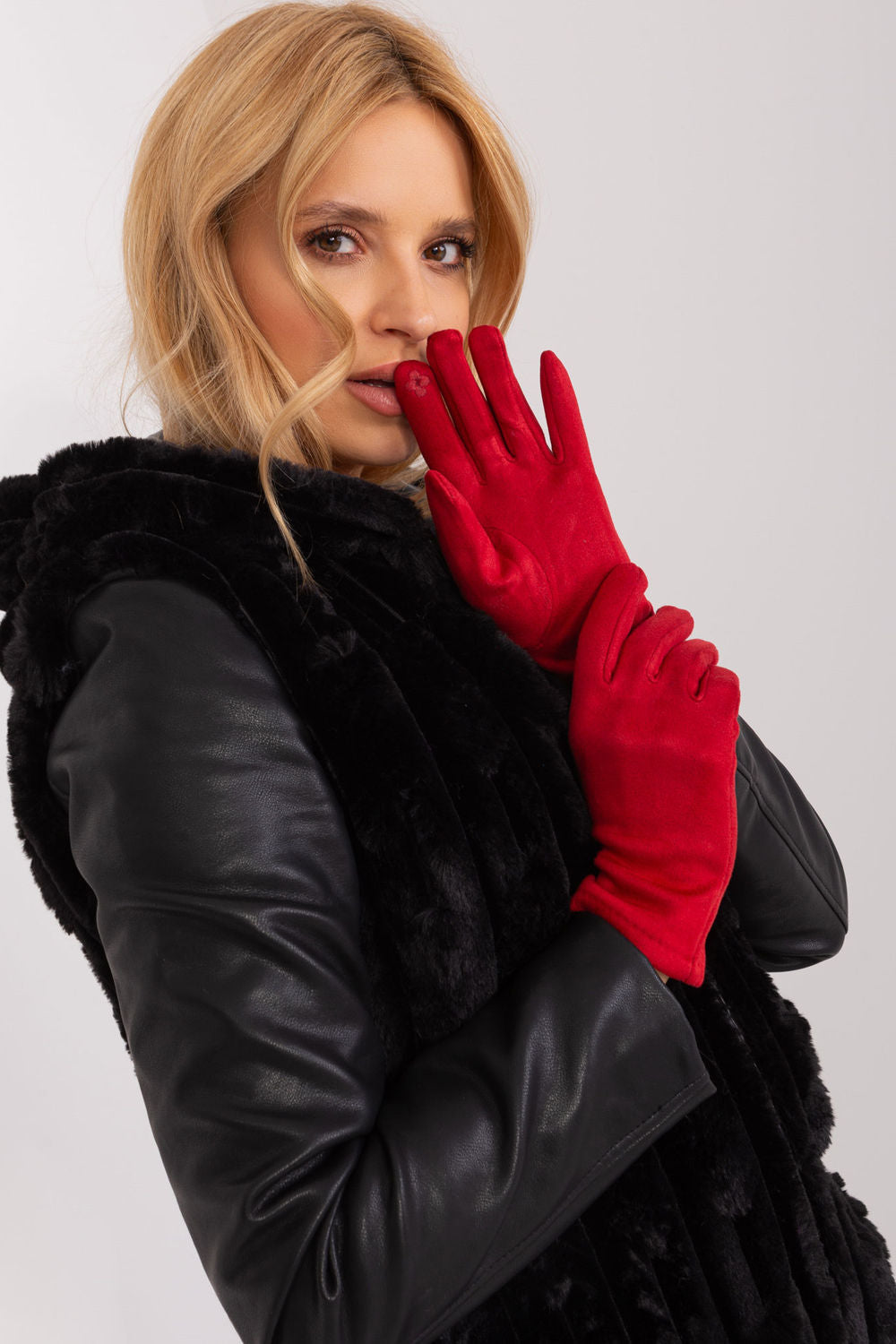 Guantes modelo 190824 AT