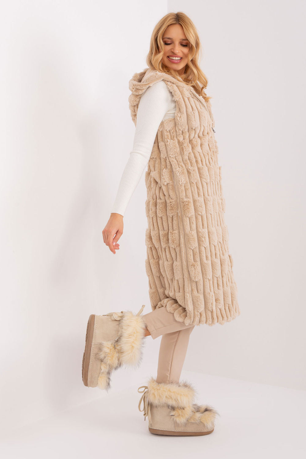 Chaleco modelo 190865 AT