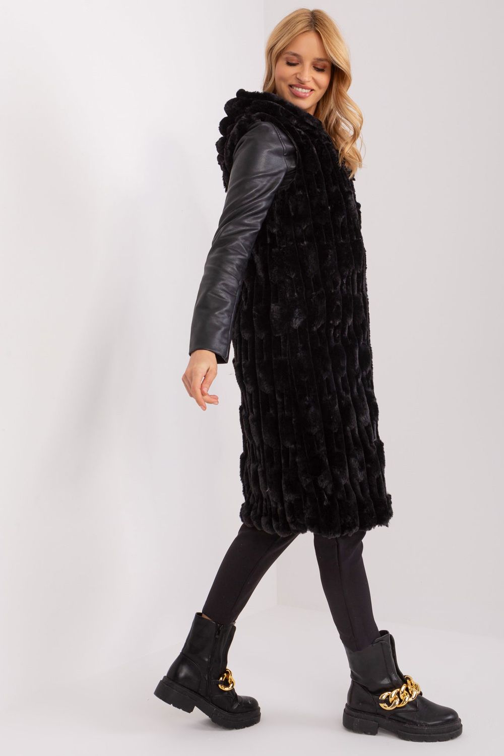 Chaleco modelo 190866 AT