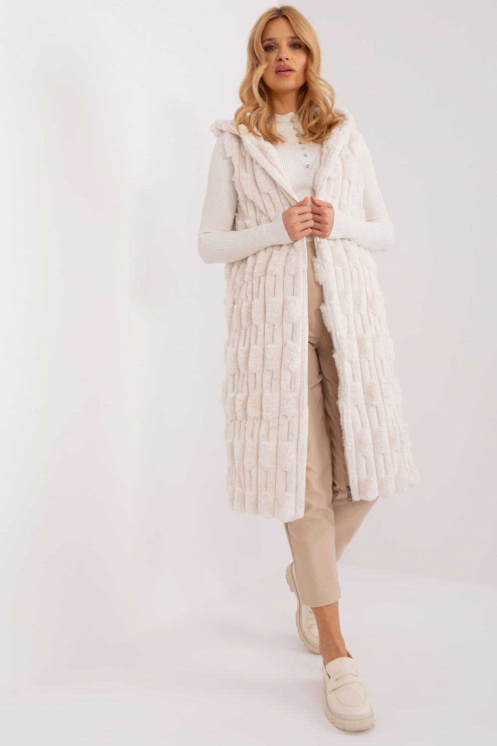 Chaleco modelo 190867 AT