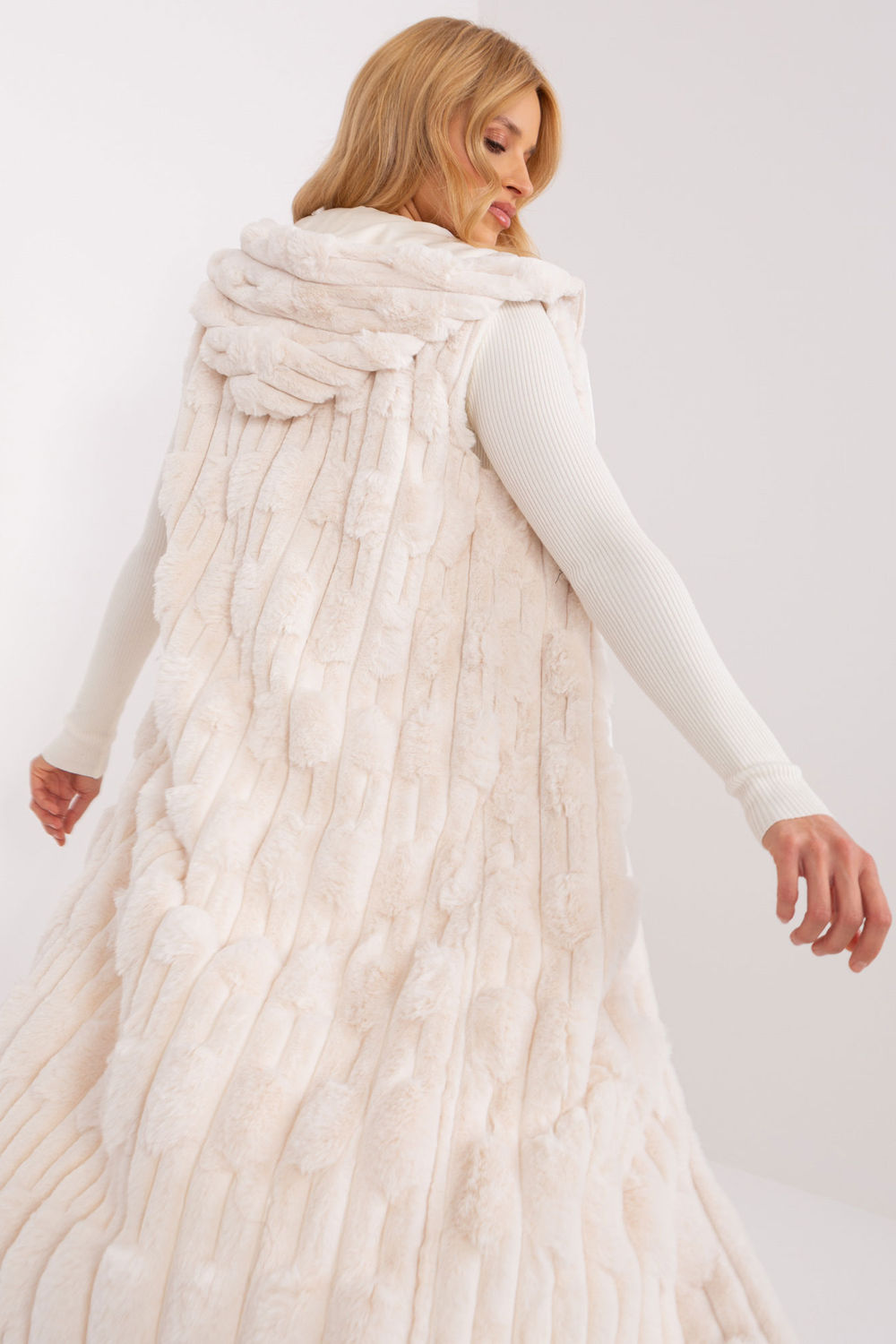 Chaleco modelo 190867 AT
