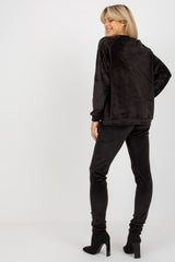 Conjunto modelo 191244 Relevance
