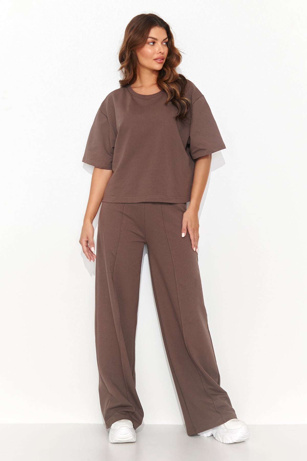 Conjunto modelo 192338 Numinou