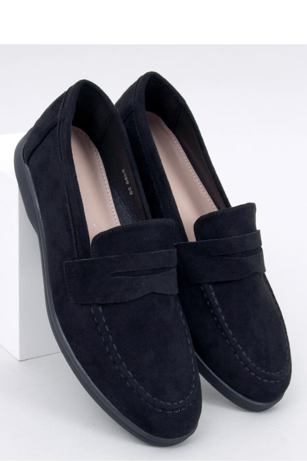 Mocasín modelo 193378 Inello