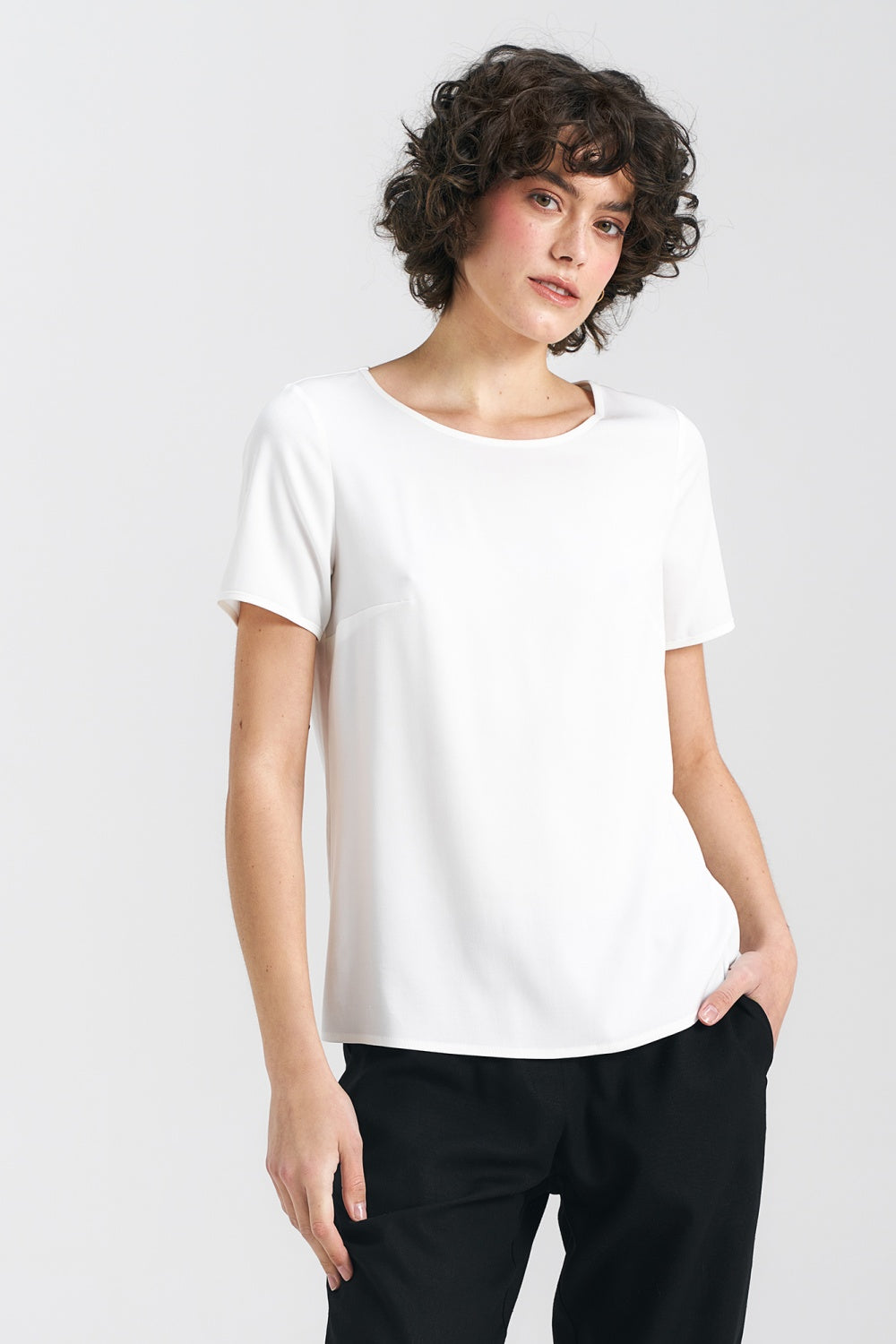 Blusa modelo 193806 Nife