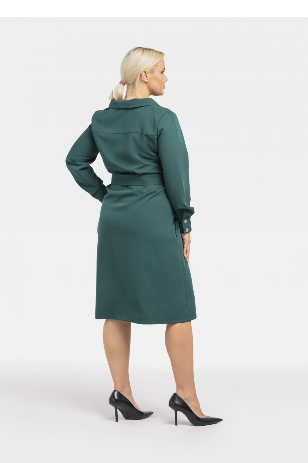 Vestido talla grande modelo 193903 Karko